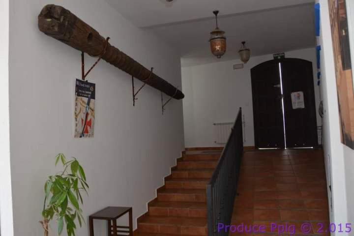 Hotel Rural La Posada De Las Cigueenas Jerez De Los Caballeros Exteriör bild