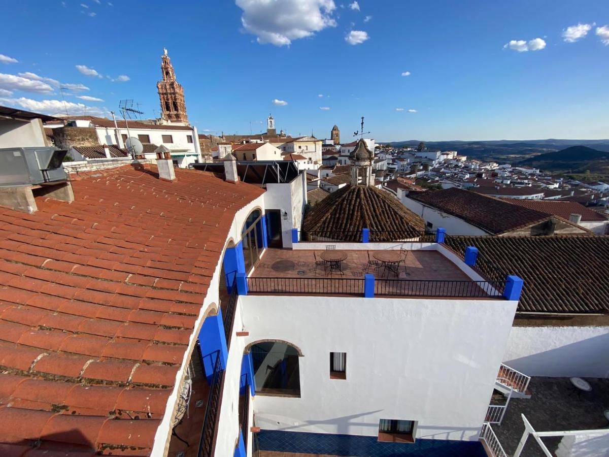 Hotel Rural La Posada De Las Cigueenas Jerez De Los Caballeros Exteriör bild