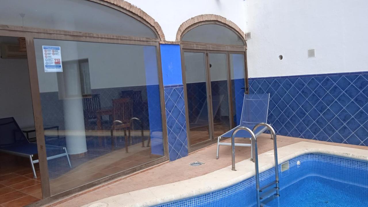 Hotel Rural La Posada De Las Cigueenas Jerez De Los Caballeros Exteriör bild