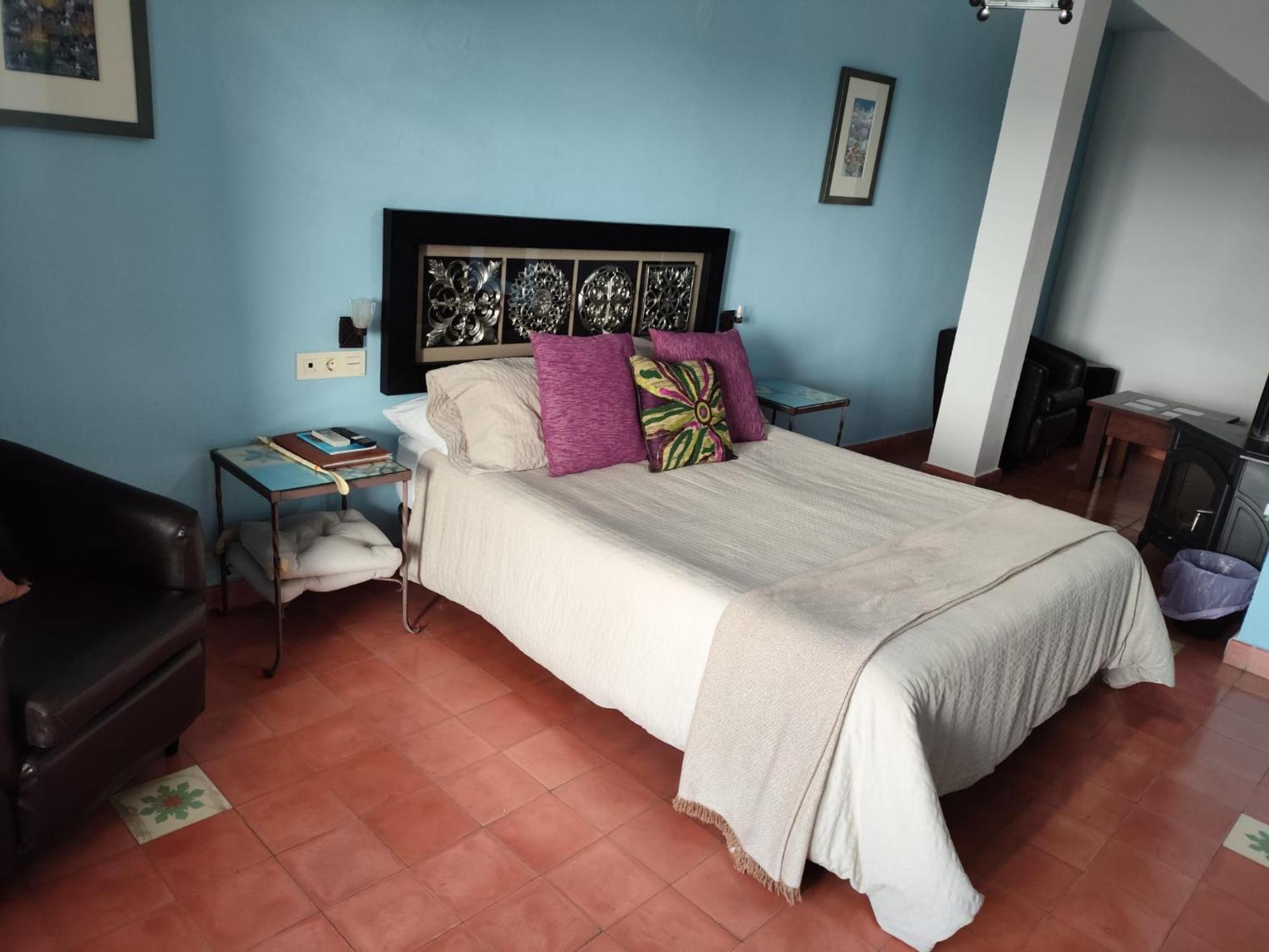 Hotel Rural La Posada De Las Cigueenas Jerez De Los Caballeros Exteriör bild